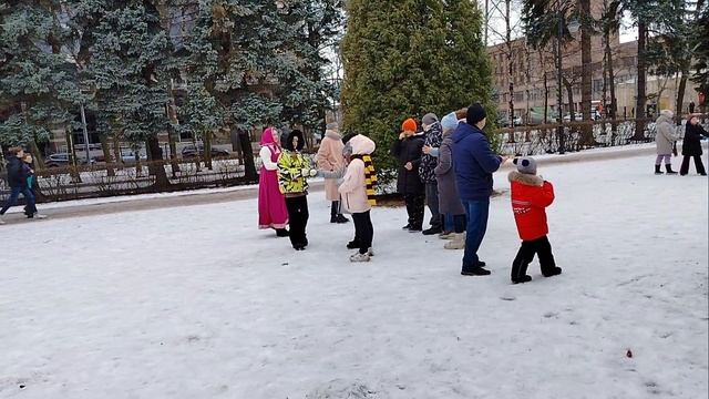 Масленица!🥞 Бабу сожгли,блинов наелись,Валенки покидали!Проводили зиму!