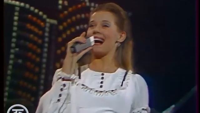 Людмила Сенчина и Большой детский хор ЦТ и ВР Камушки (1978)