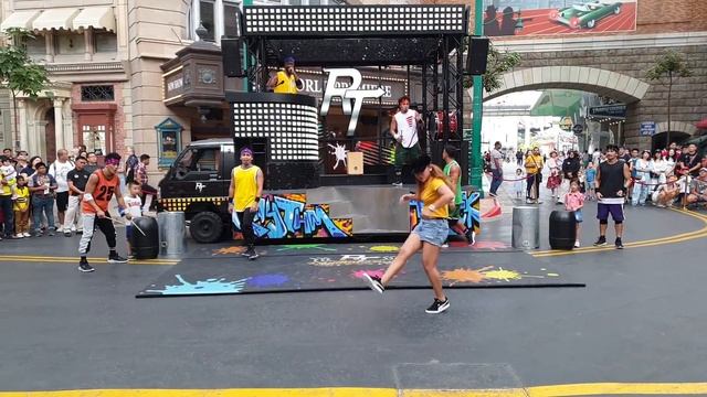 Crazy dance showdown... Philippines vs. India (watch 'til the end)