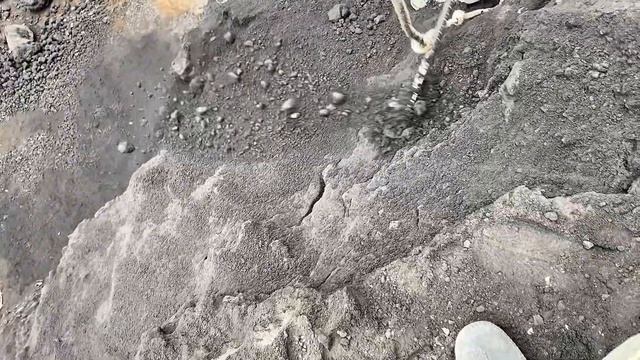 Строительство, обрушение стен карьера