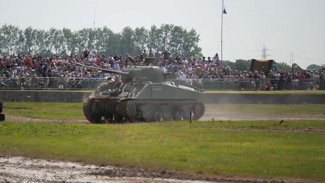 Sherman Firefly Tankfest 2019 4k