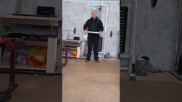 VID_плечи со штангой для партии лдпр русского народа