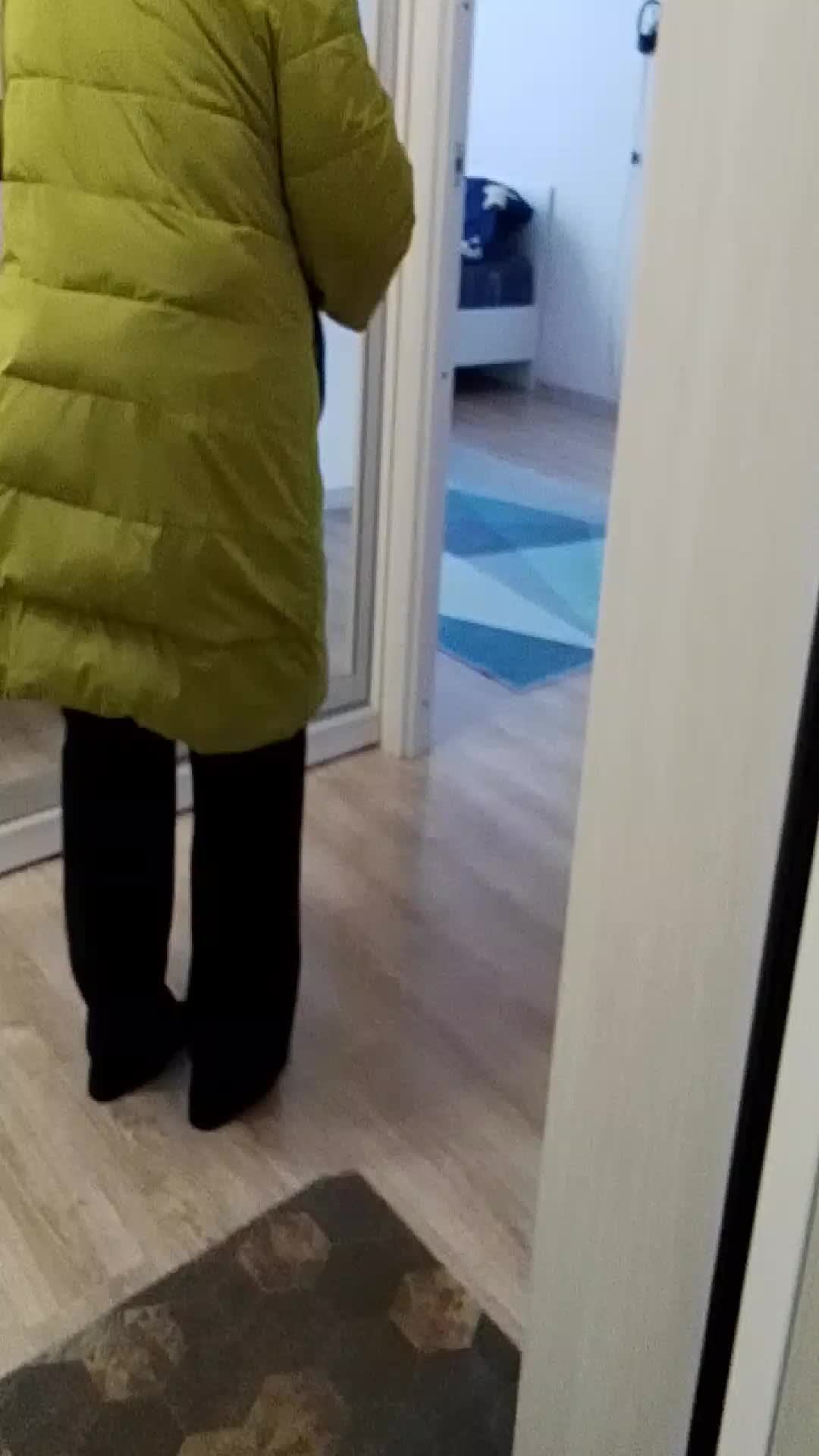 выходим