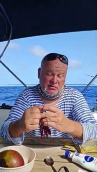 Рыбалка в океанеТрансатлантика №12⛵️Троллинг Яхта . Готовим приманку