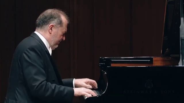 Шопен. Этюды соч. 25 № 5-6, Ноктюрн до минор соч. 48 и Баллада соль минор соч. 23. Исп. Гаррик Олссо