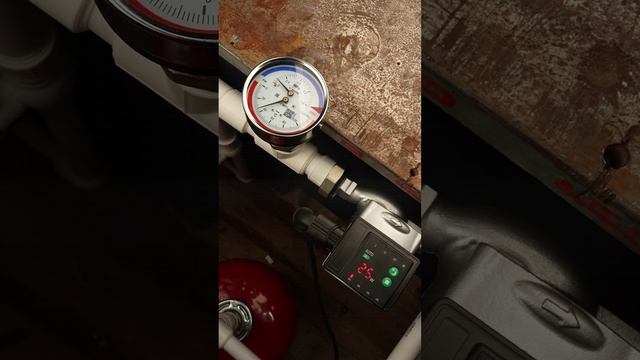 Насос циркуляционный VRT VR.ESC.25-6.180 с частотным регулированием, с гайками 552649