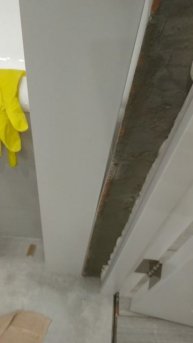 вровень или выпирает?