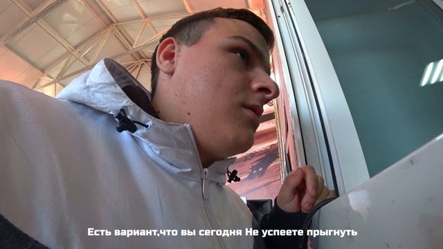 МАМА ПРЫГНУЛА С ПАРАШЮТОМ