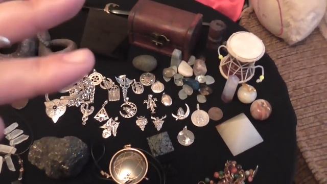 ЗАЩИТНЫЕ АТРИБУТЫ ВЕДЬМ ((ВЕДЬМИНА ИЗБА ▶️ ИНГА ХОСРОЕВА)) (2017)