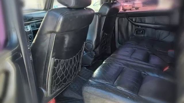 Mercedes-Benz G-класс
 3.2 л, бензин, 215 л.с.
 AКПП, 1998 год, 
384 000 км пробег 

2 150 000 ₽
