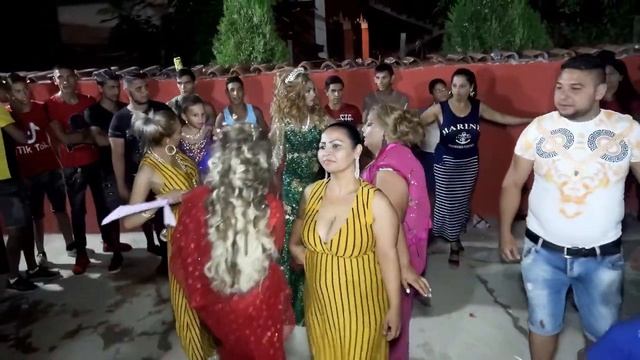 Танцы на свадьбах Подборка Большой груди