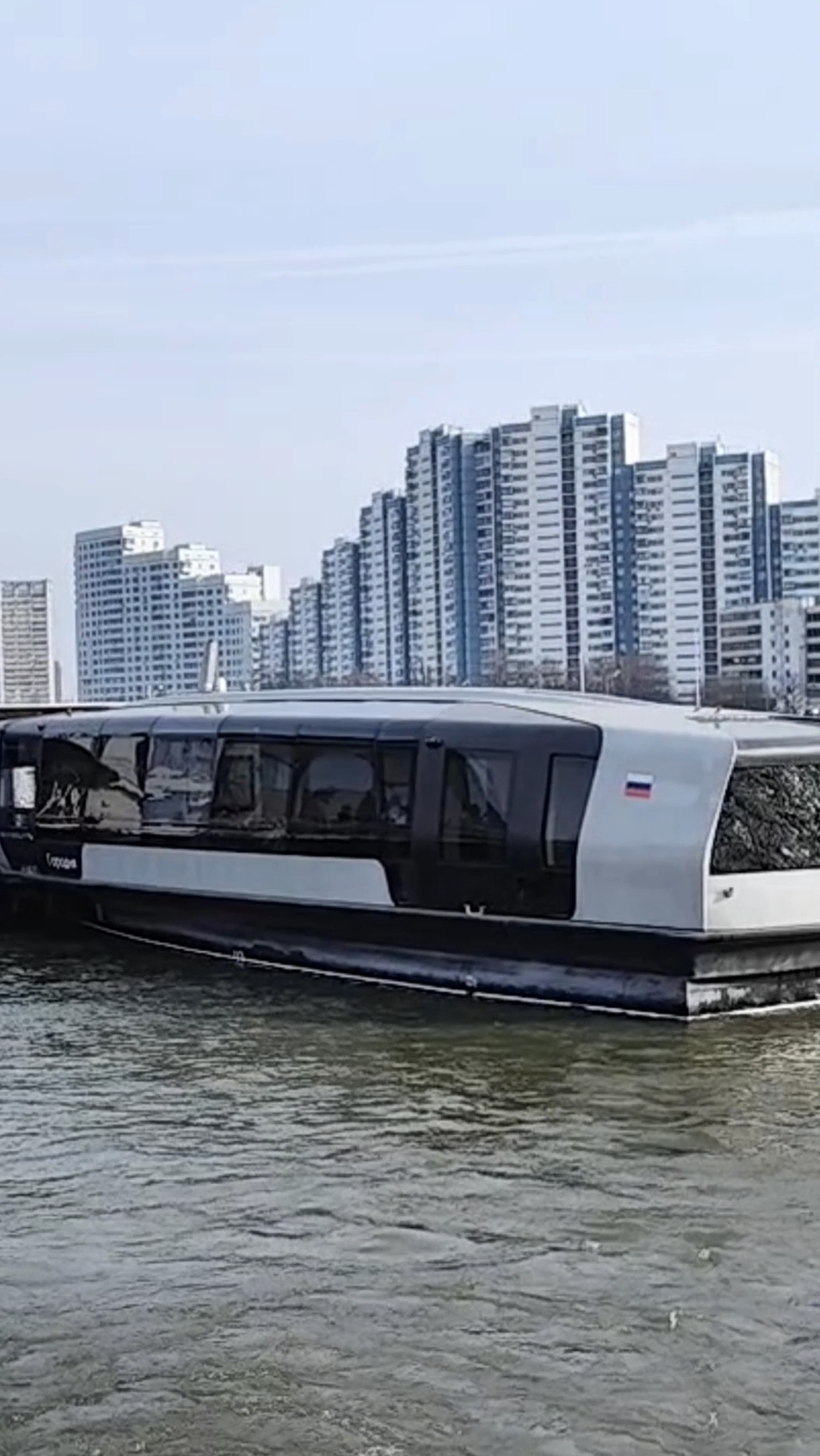 ЮЖНЫЙ РЕЧНОЙ ВОКЗАЛ В МОСКВЕ.