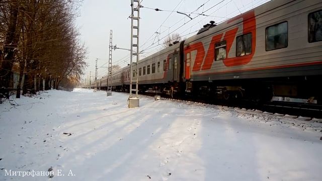 Электровоз ЧС7-068 (ТЧЭ-18) со скорым поездом №217А, Санкт-Петербург - Москва.