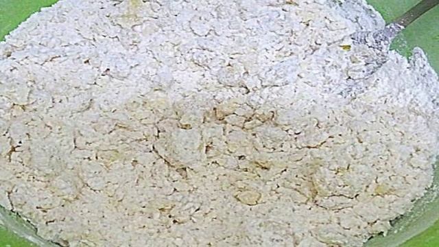 Вареники сдвумя видами сыра и творогом