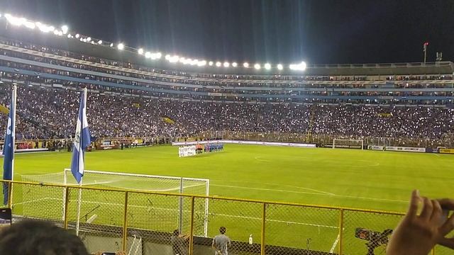 Himno Nacional El Salvador vs México Eliminatorias Qatar 2022 Estadio Cuscatlan