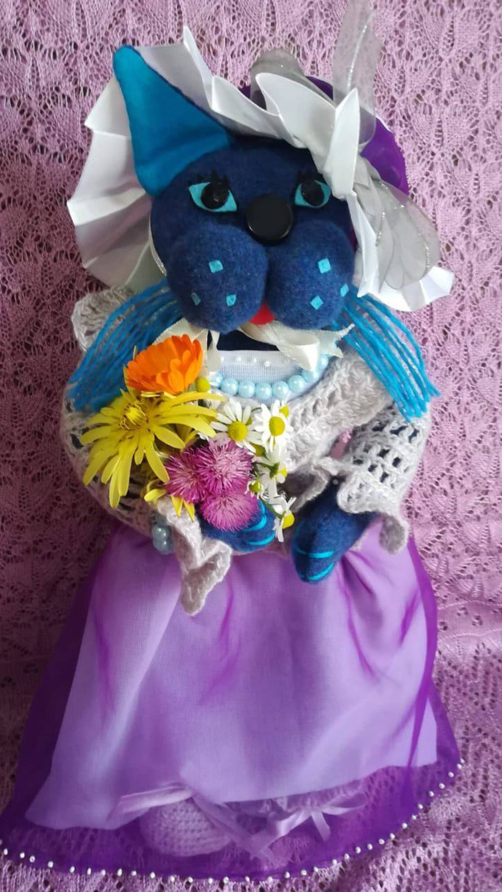 Кошечка Бетси