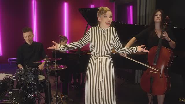 Аделина Райс & Co - Smile