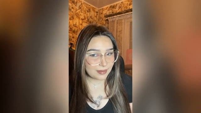 Знакомство с Аудиторией🤫😍/БРОСИЛА УЧЕБУ?😳#знакомствоонлайн #лайв #учеба