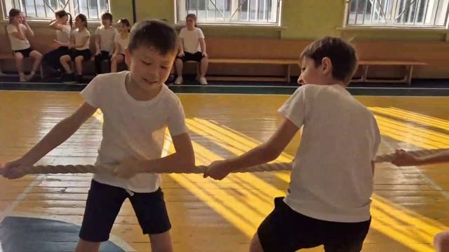 💪Перетягивание каната во «Флагмане»