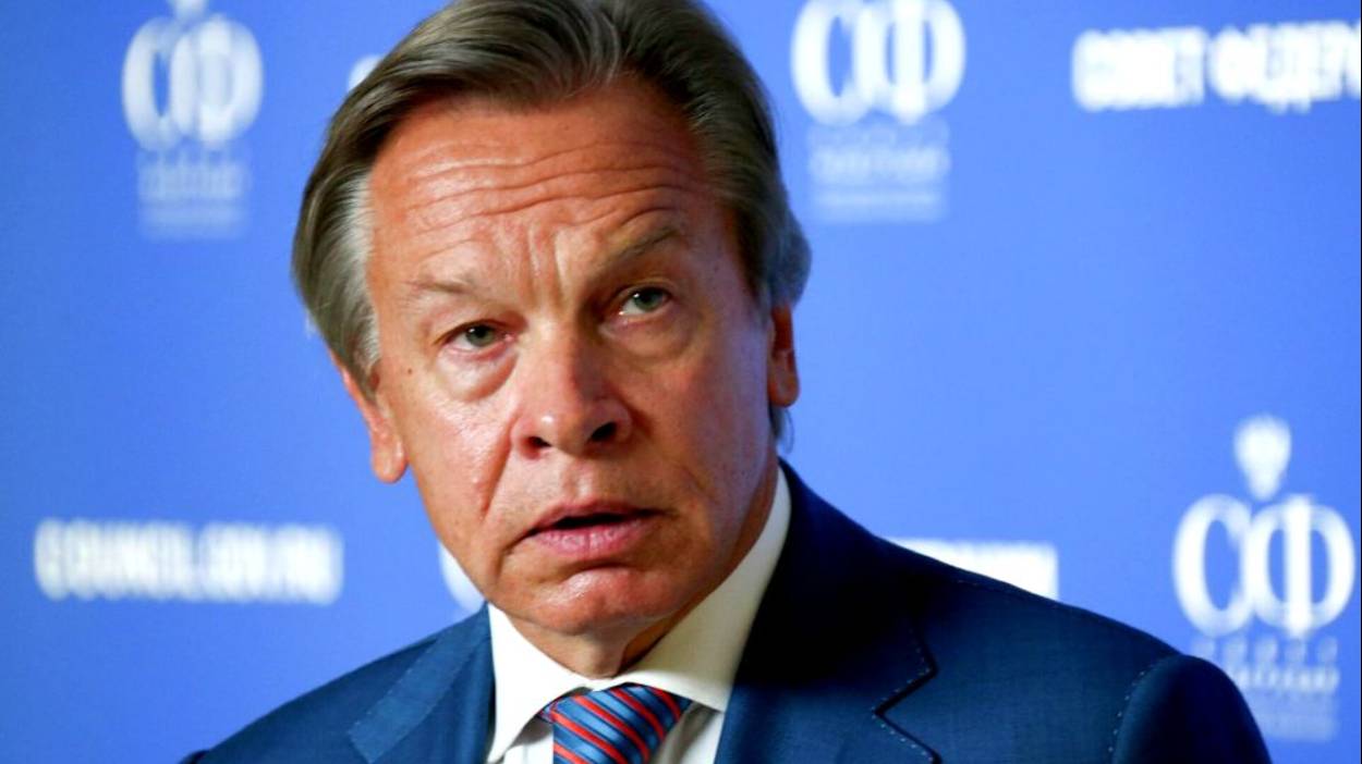 В Совфеде прокомментировали решение Трампа приостановить военную помощь Киеву