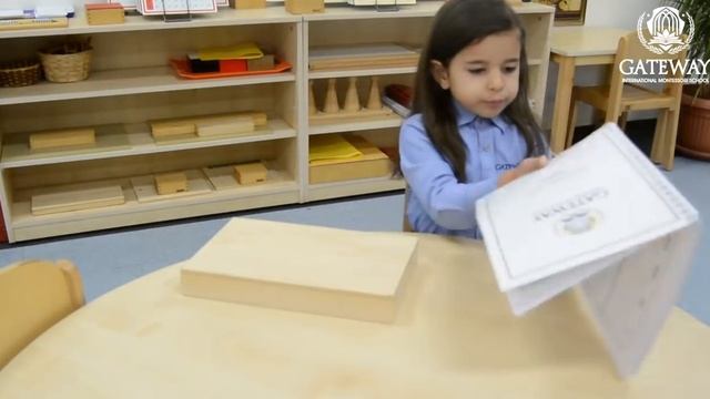 Трехчасовой цикл в 5 минутах Монтессори 3-6