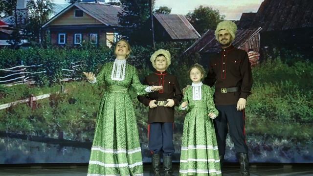 Ты, Россиюшка моя (авт. Е.Гуляева) Исполняет семья Бугеря