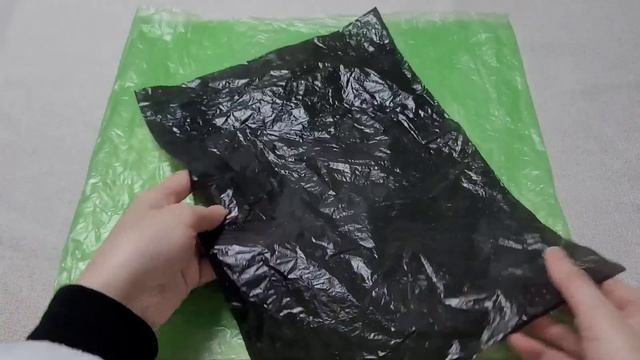 Amazing beautiful ! Ironed the Plastic shopping bag and see what I did. Superb recycle idea