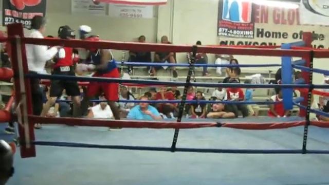 Bomb Squad Youth Boxer Ben Hudson RD3