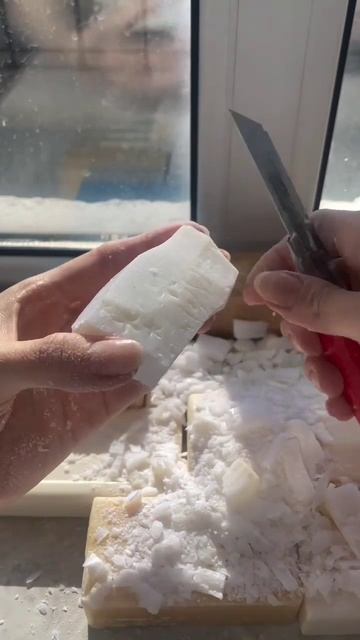 Резка мыла от мыльного блогера @ASMR.SOAP.LINNIE