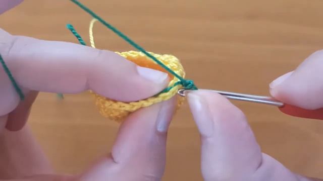 Crochet Pineapple Backpack for a Doll step by step tutorial