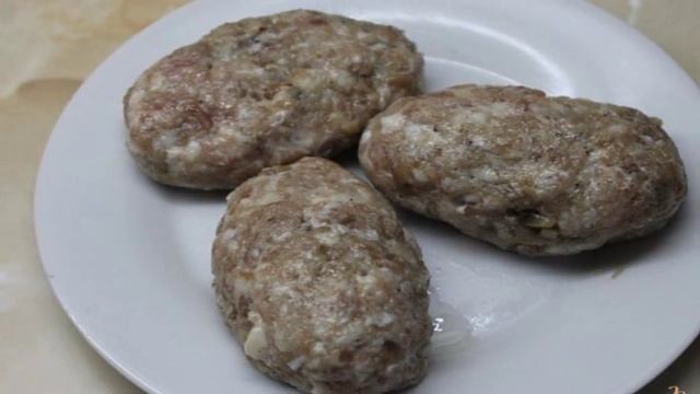 Свиные зразы с грибами и сыром