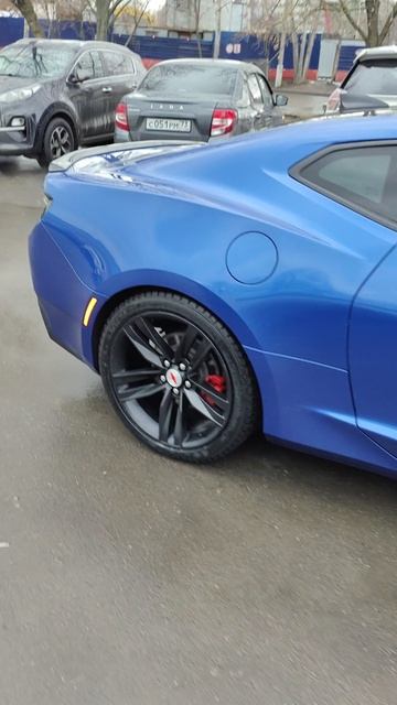 Камаро красавчик!