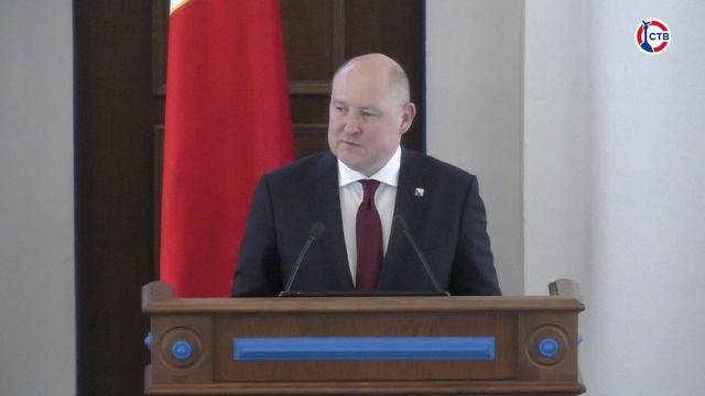 Губернатор Севастополя наградил орденом Мужества участника спецоперации Василия Зубенко