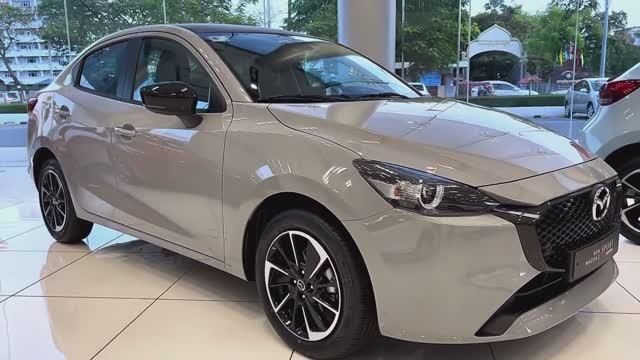 Mazda 2 2024 - Интерьер и Экстерьер