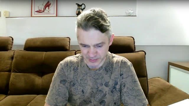 Клетки Бога притягиваются к своим изначальным состояниям соответствующие их вибрациям.