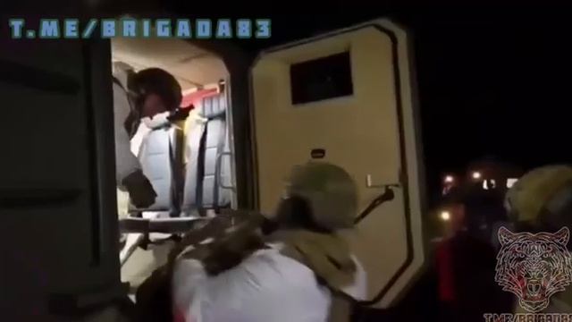 Штурмовики ВДВ перед боем.