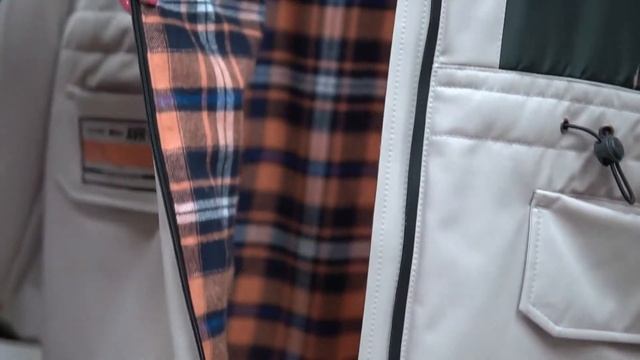 Куртка "Бэкки" для девочки от 9 до 14 лет