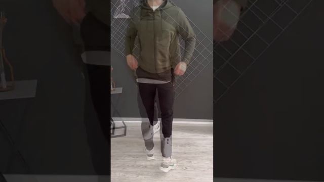 Спортивный костюм Under Armour хаки
