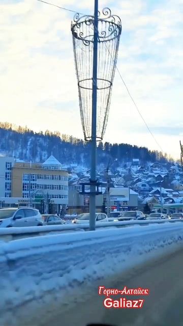 Пробка на дороге Горно-Алтайск