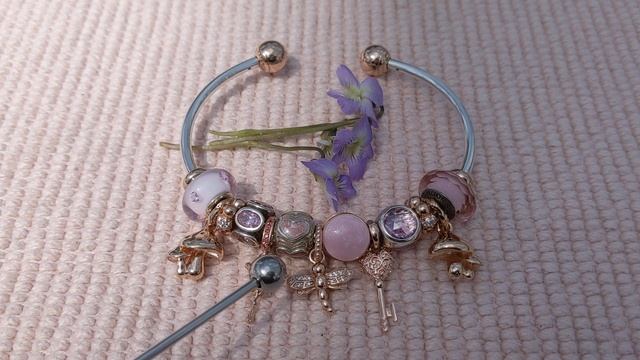 Pandora Rose Garden March 2021 ( Filmed Outside) 🌹💐🐦🐝🐞🦋