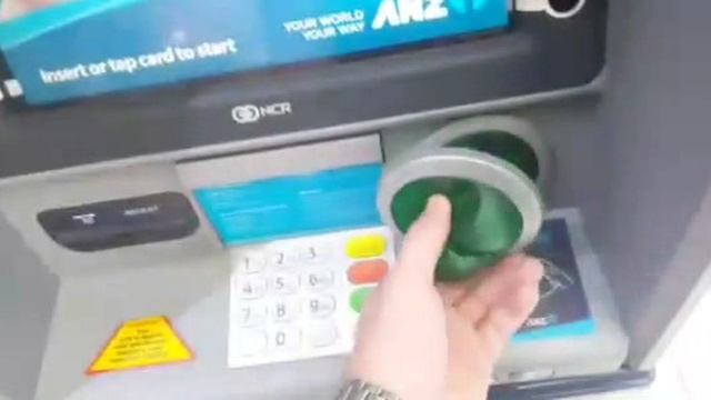 .... Как мошенники воруют деньги с карты....