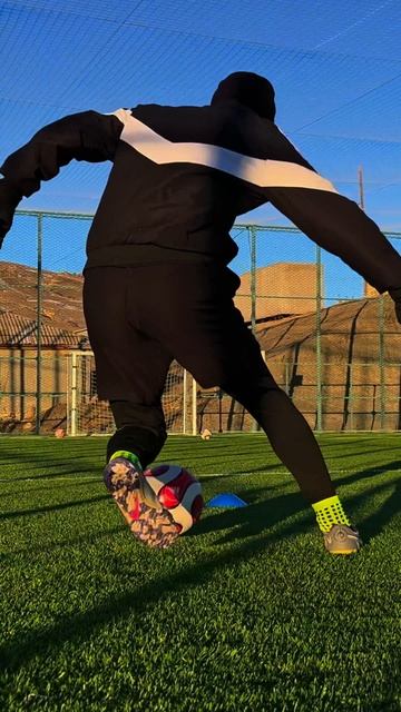 Left foot⚽️🔫