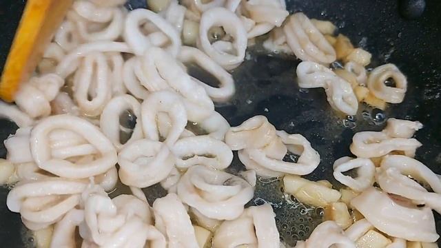 Authentic Goan Butter Garlic Squids Recipe | Restaurant Style Squid  #recipe #goanfood #authentic