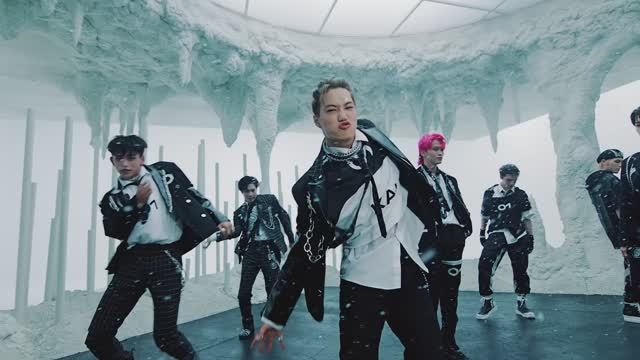 SuperM-Tiger-Inside