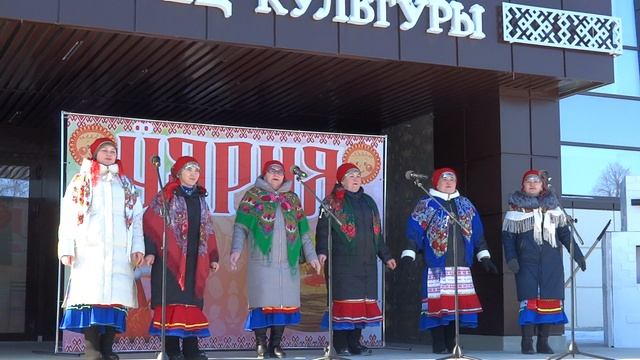 Удмуртская песня в исп. ИНВОЖО из Старокальмиярово. Видео Василия Хайбуллина