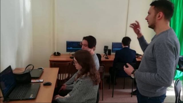 Кошелевская Л. И., заведующий отделом Юношеский абонемент МУК ГЦБ,  г. Комосомольск-на-Амуре
