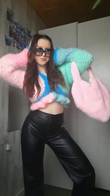 Кофта ручной работы 🧶
