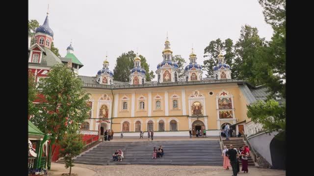 Псково-Печерский монастырь. Псковская обл. 06. 2018г.