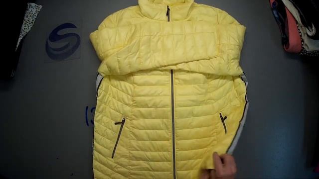 Продан. С 554. Уп № 113 (2023). Микс м/ж/д осень/зима, экстра. Германия. 76 ед. С/ст 435 руб за ед