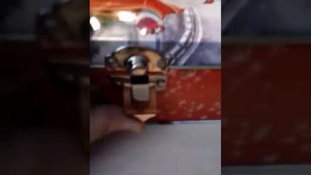 3000 тысячи рублей от бабушки  осени и кепка